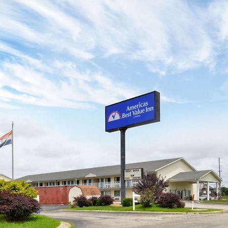 Americas Best Value Inn Knob Noster Extérieur photo