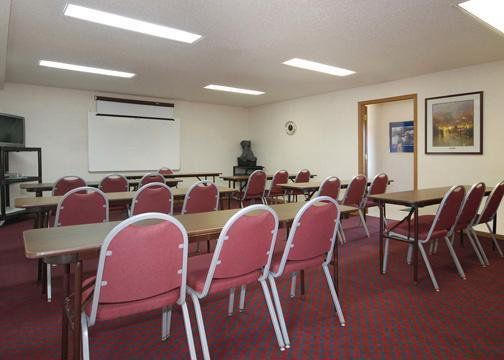 Americas Best Value Inn Knob Noster Facilités photo